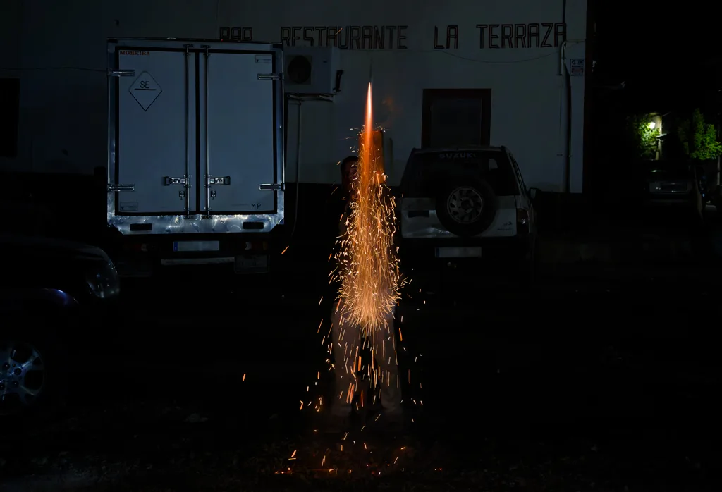 Rockets are launched to mark the exact point where the procession is at any given moment.